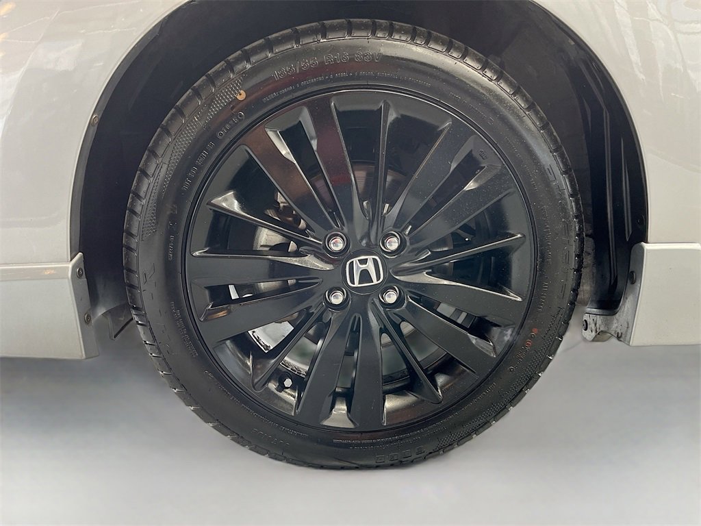 Used 2019 Honda Fit Sport image 28