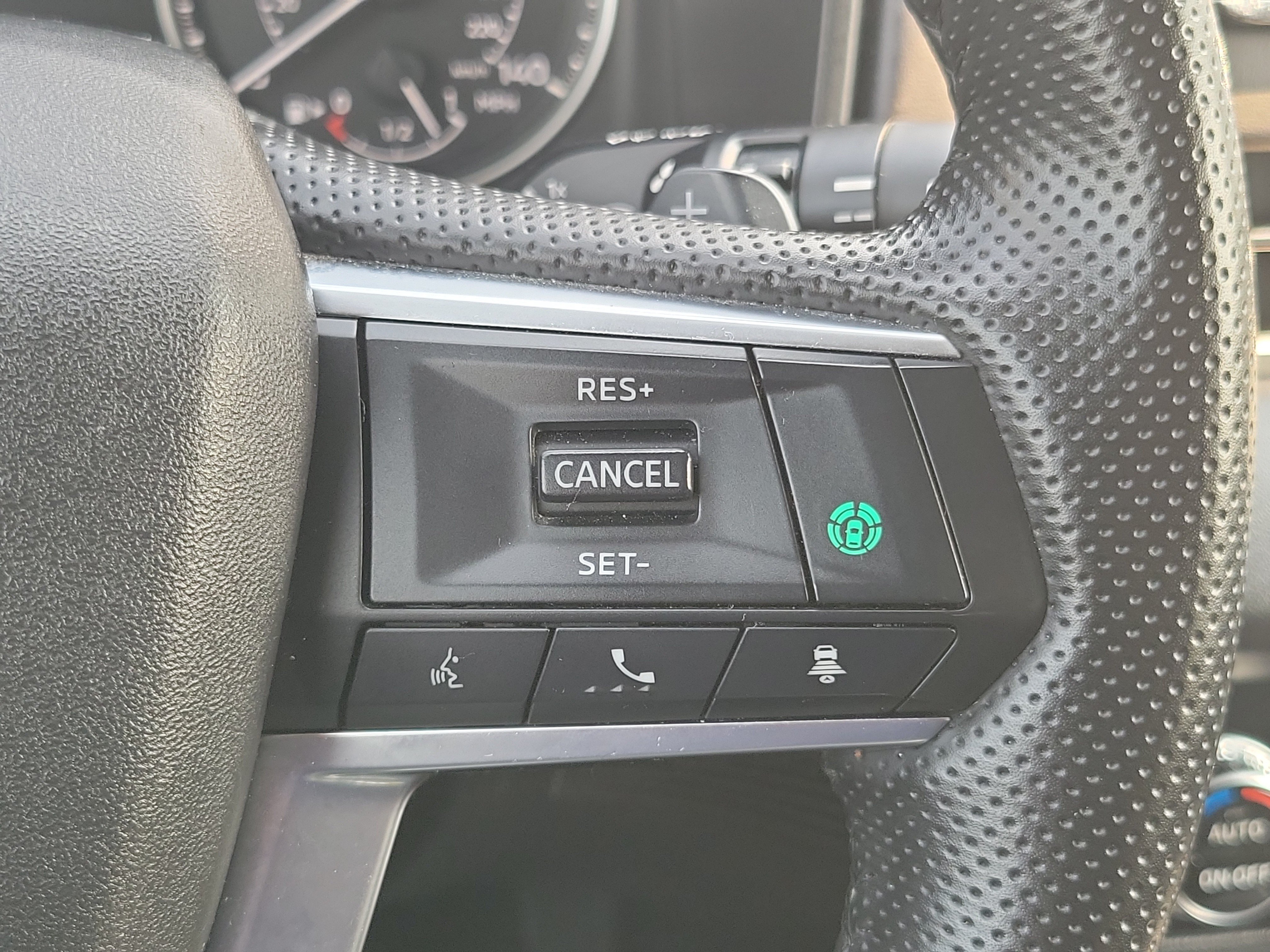 Used 2024 Mitsubishi Outlander SE AWD/4WD image 25