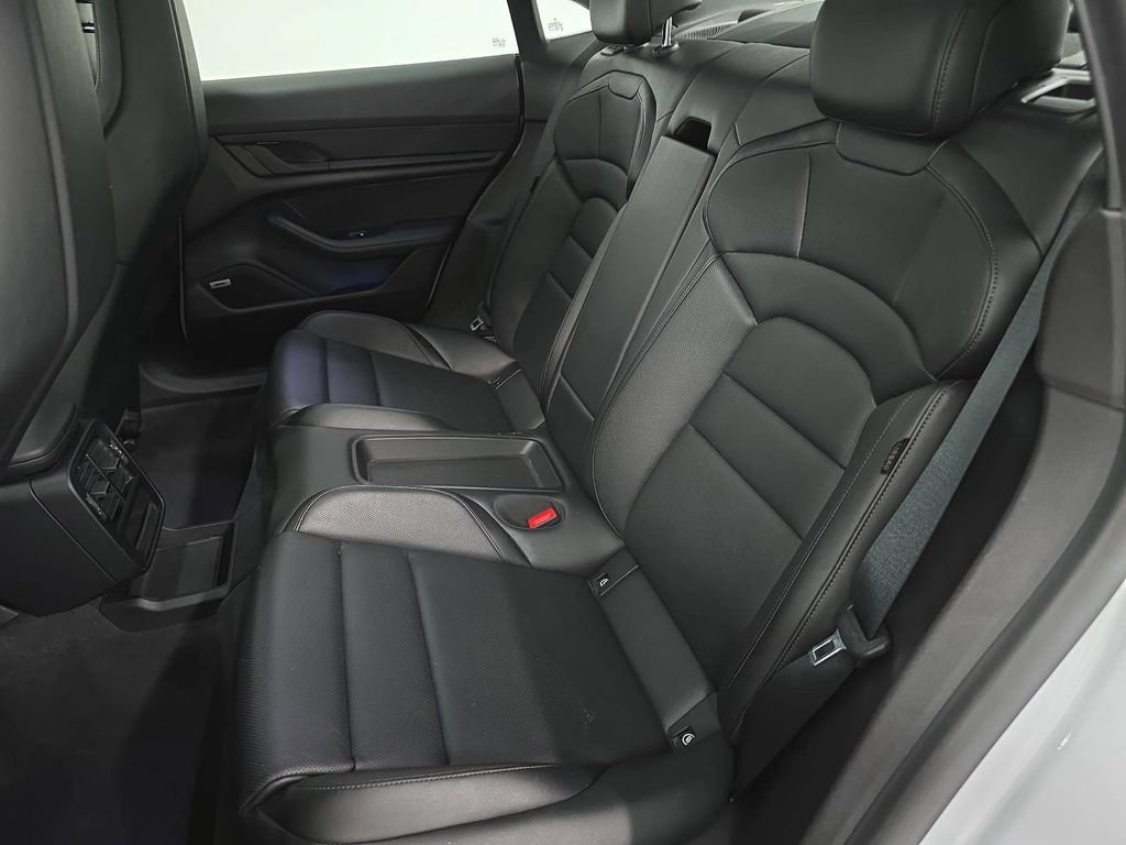 Certified 2022 Porsche Taycan RWD image 25