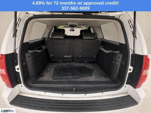 Used 2014 Chevrolet Suburban LT RWD image 11