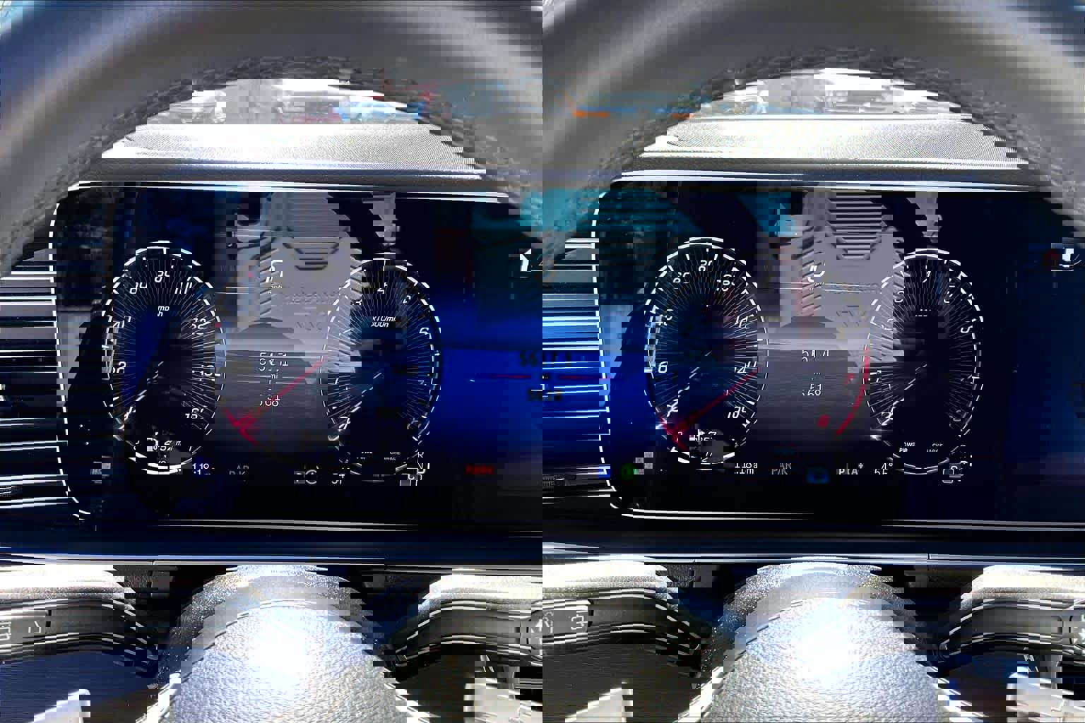 Used 2025 Mercedes-Benz GLE 350 4MATIC image 26