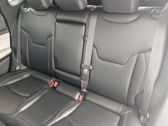 Used 2023 Jeep Compass Limited image 22