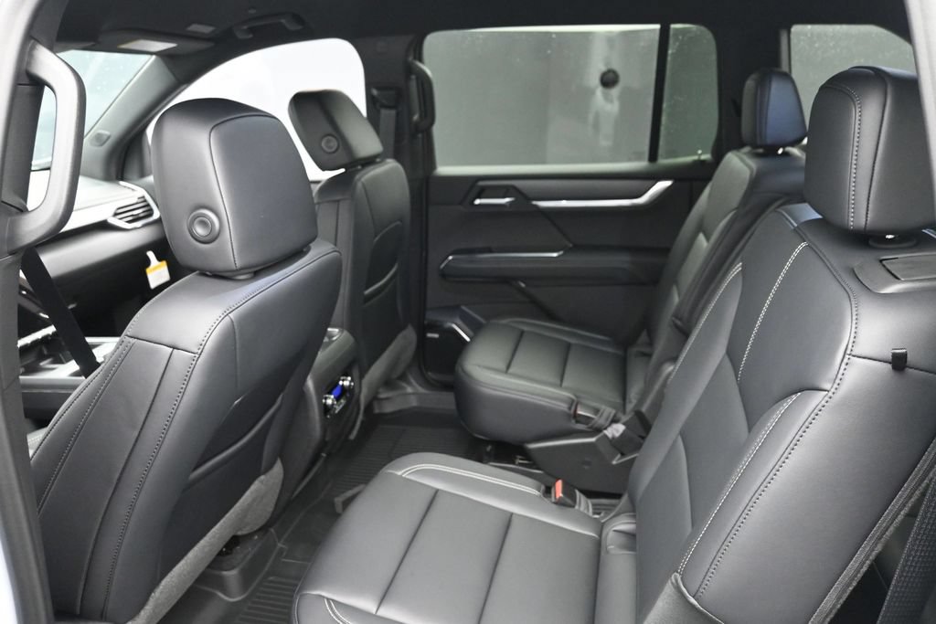 New 2026 GMC Acadia Elevation w/ Black Edition AWD/4WD image 14
