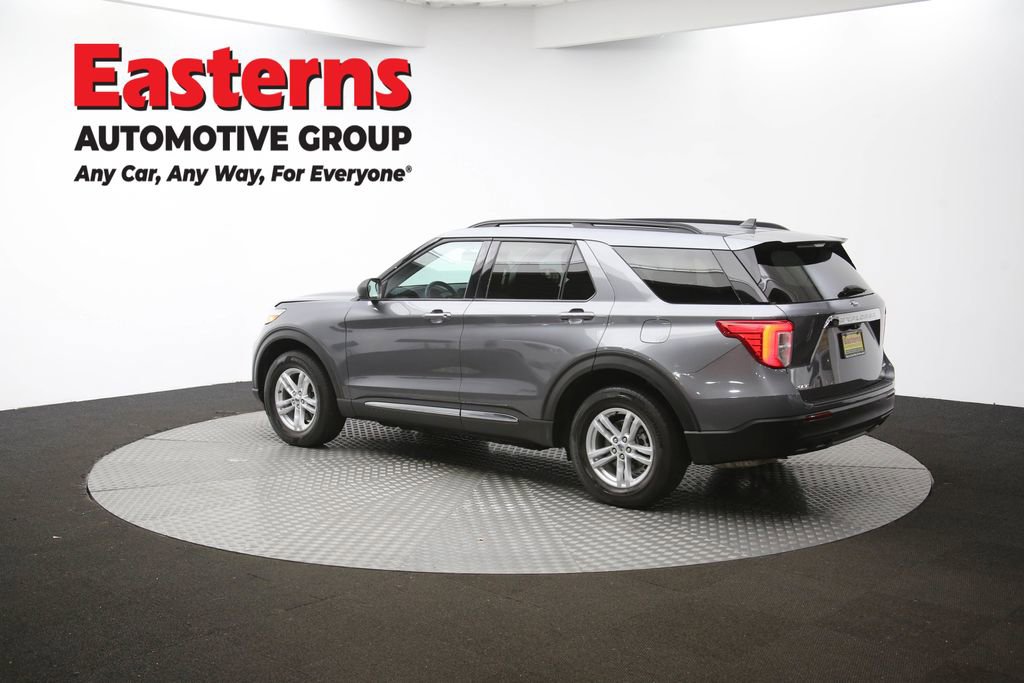 Used 2022 Ford Explorer XLT image 62