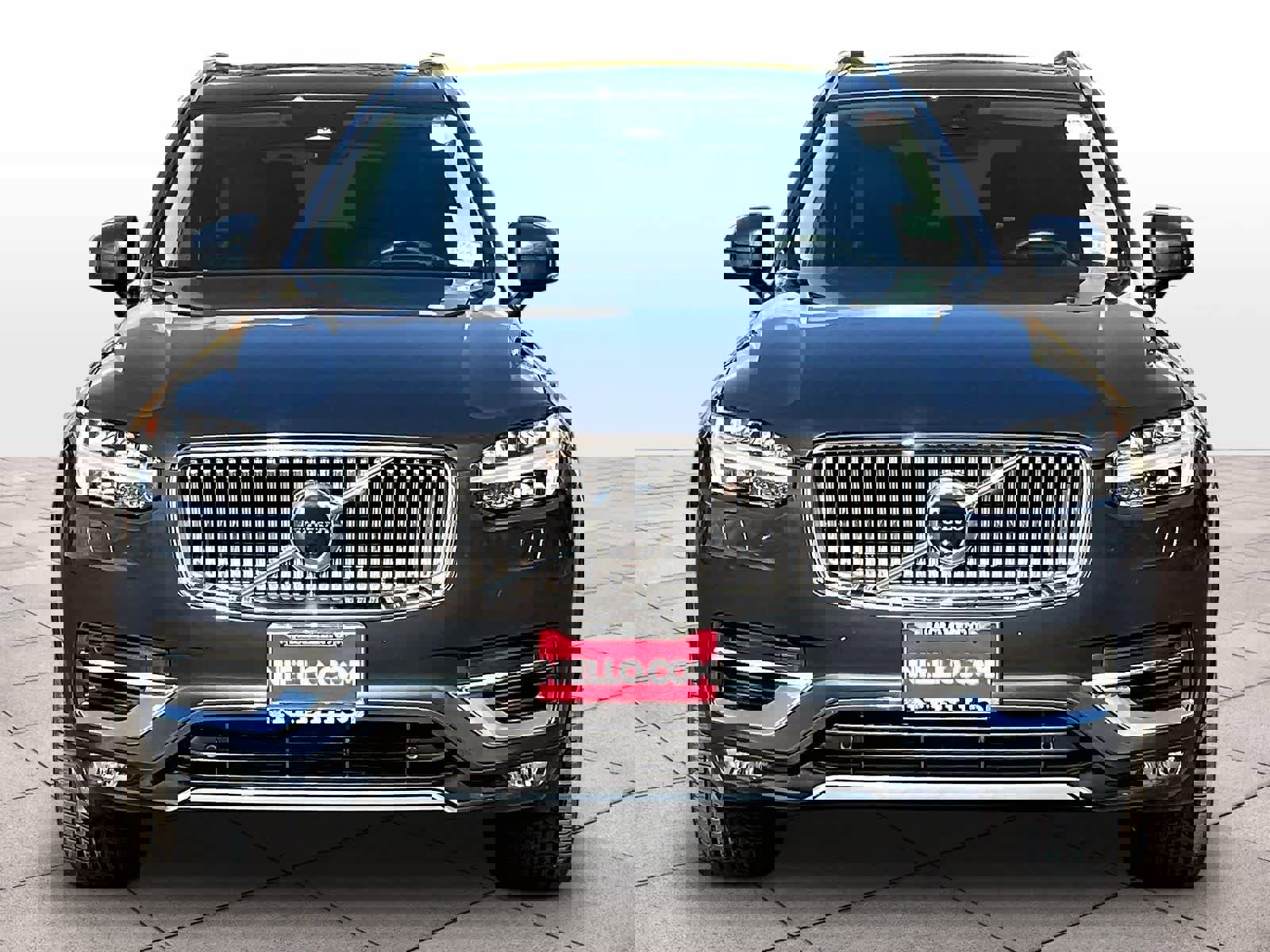 Used 2023 Volvo XC90 B6 Ultimate image 3