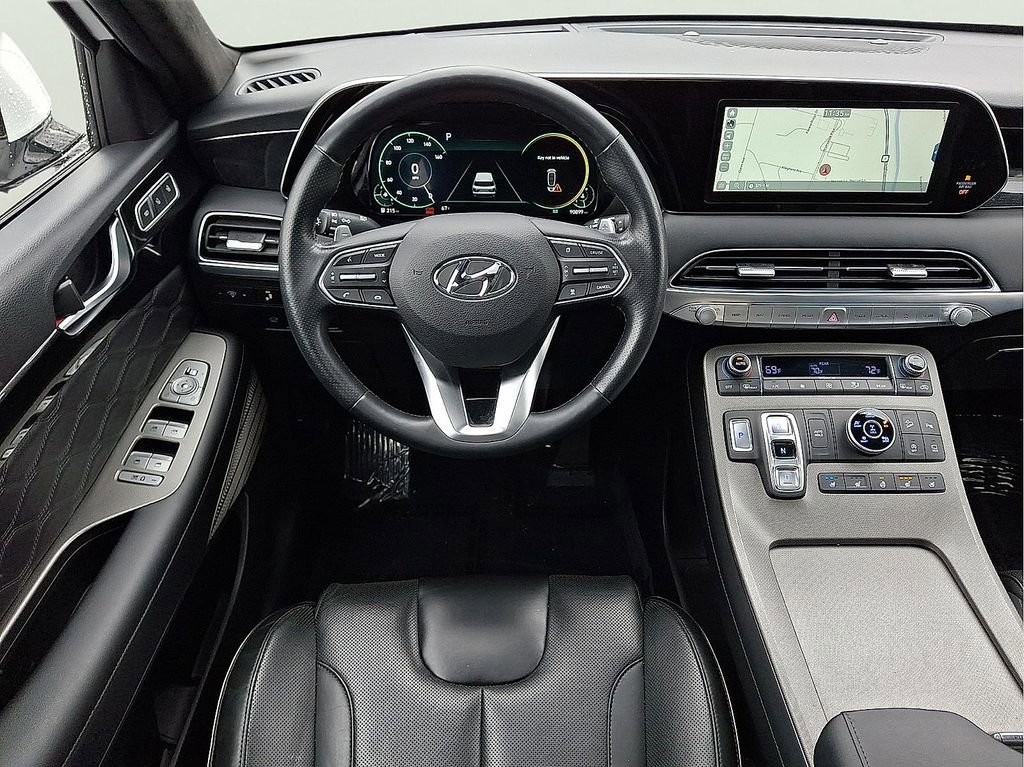 Used 2021 Hyundai Palisade Calligraphy image 12