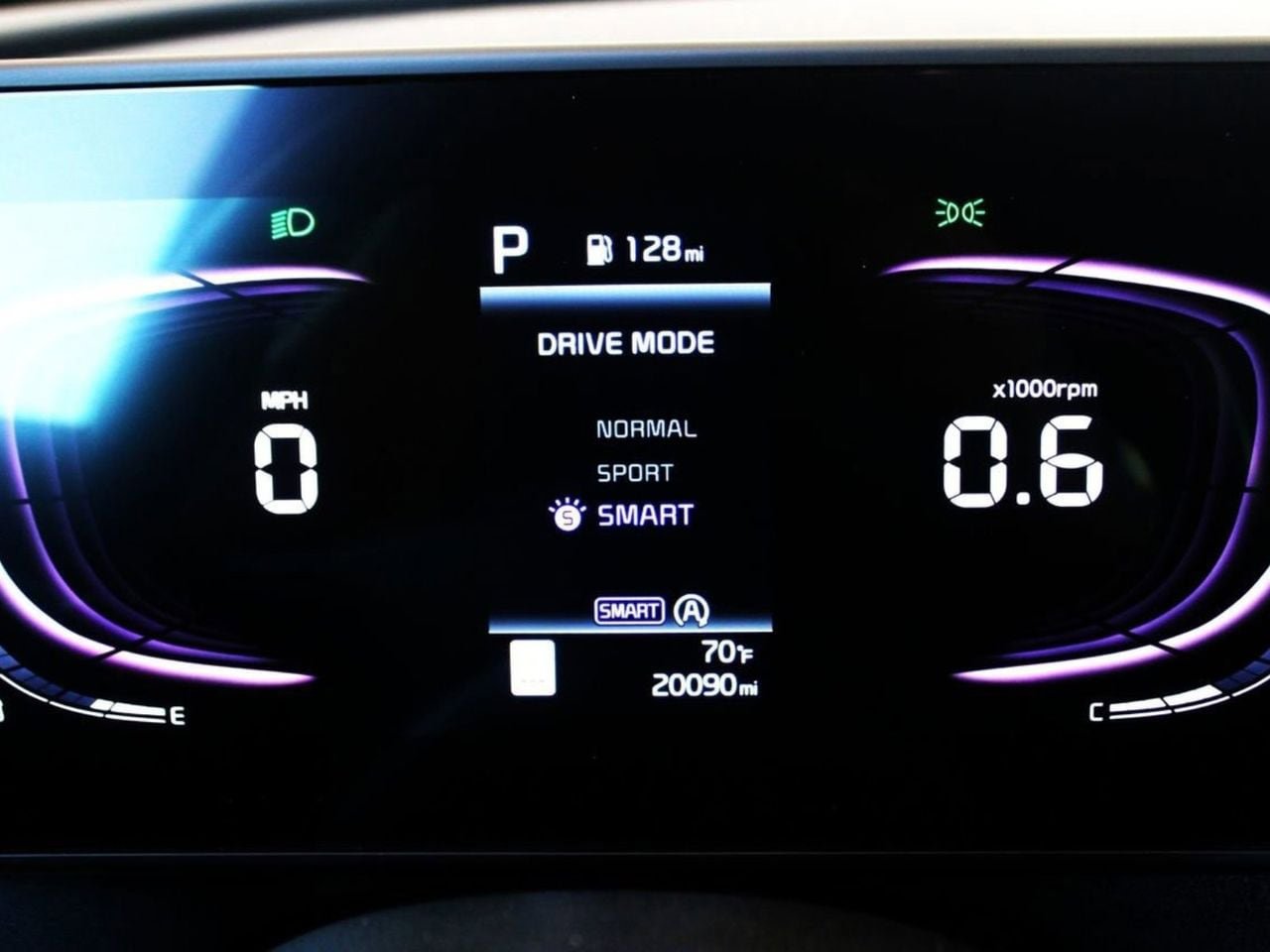 Used 2025 Kia Sportage EX FWD image 30