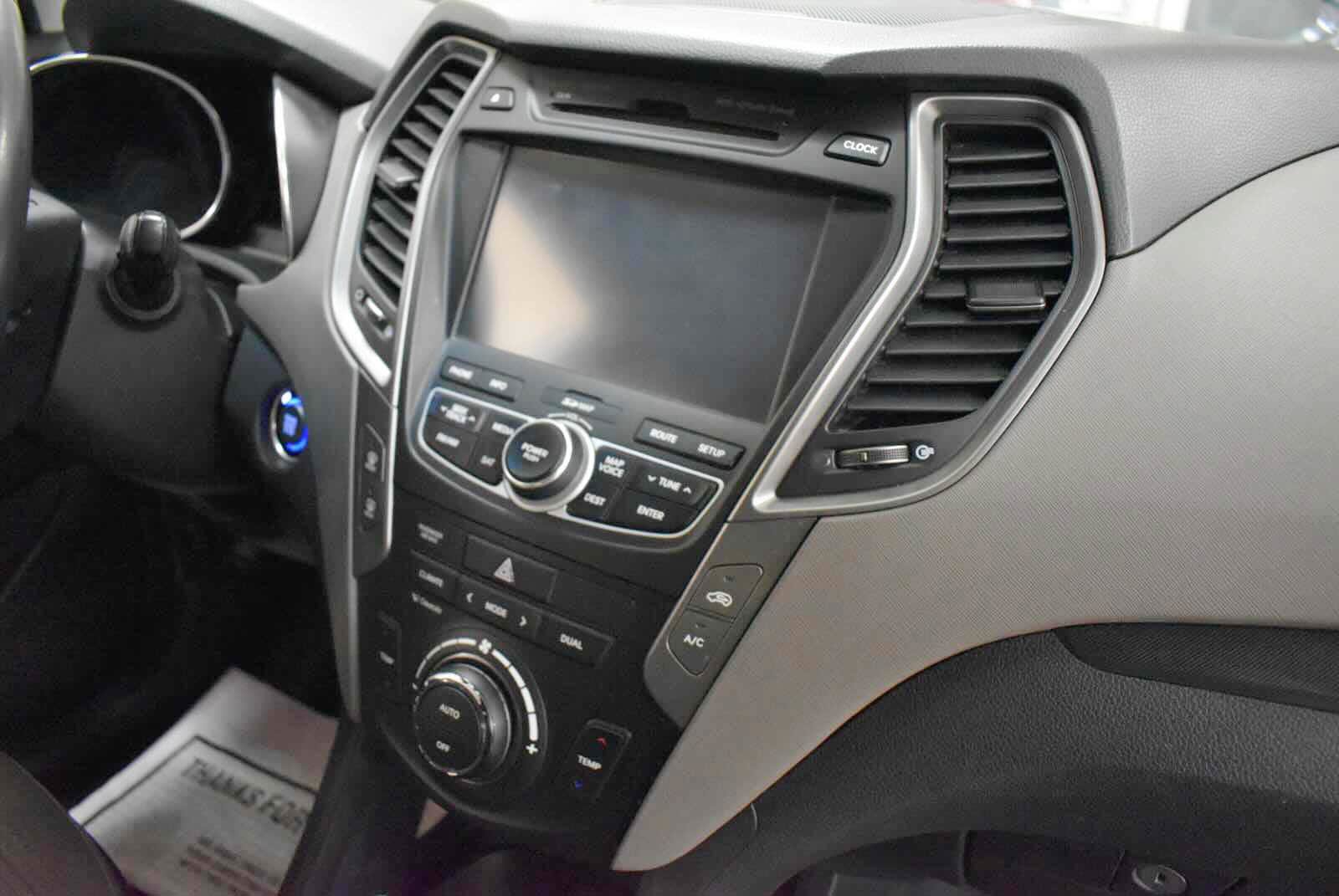 Used 2014 Hyundai Santa Fe Sport 2.0T w/ Navigation Package 06 AWD/4WD image 47