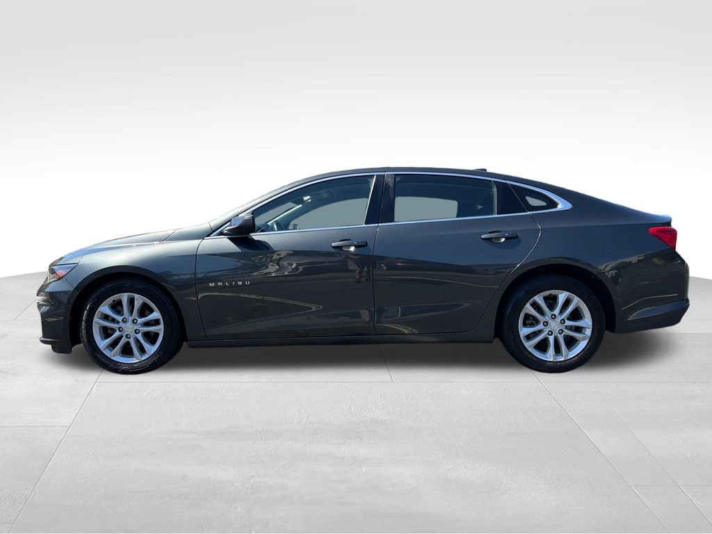 Used 2018 Chevrolet Malibu LT FWD video 2