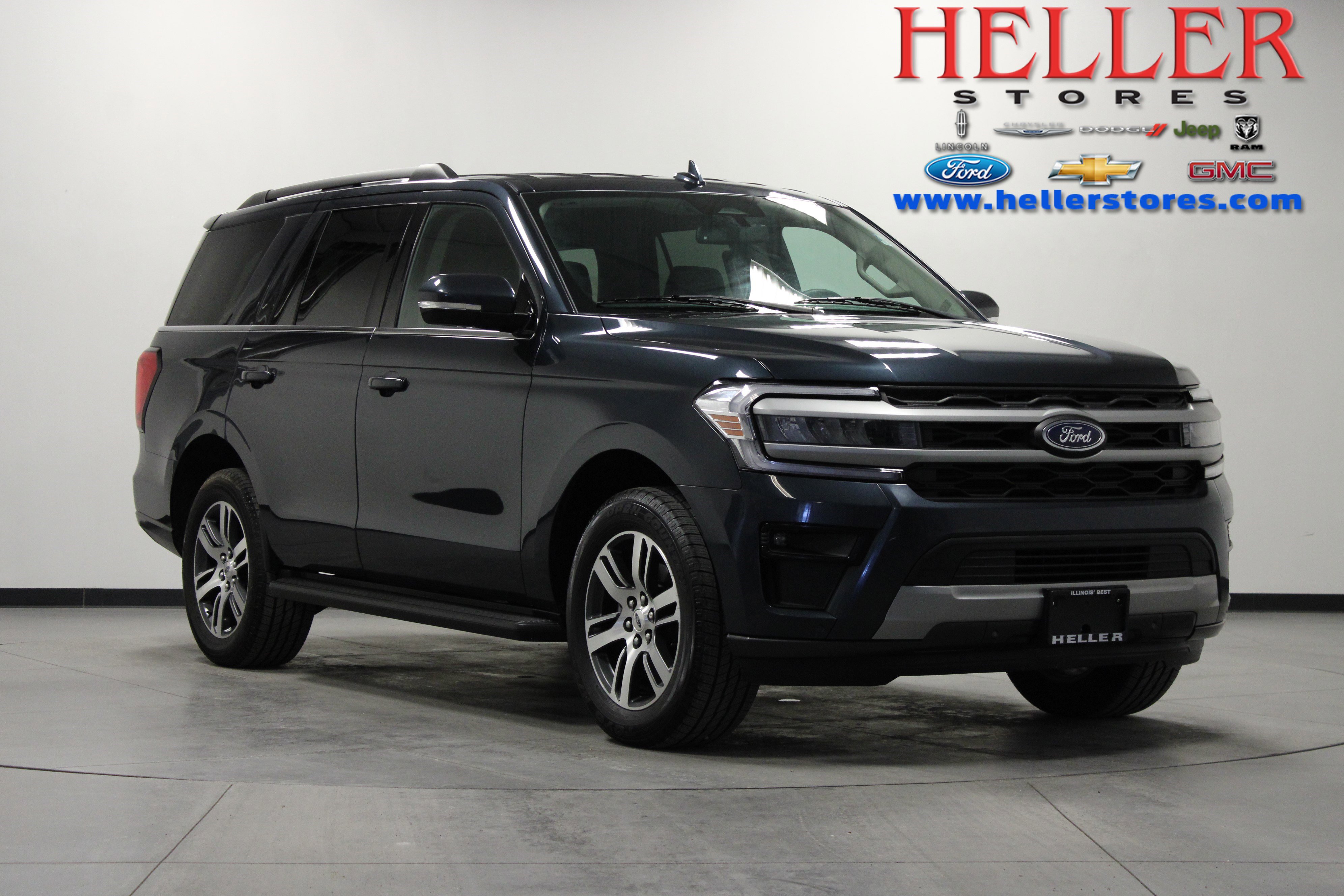 Used 2024 Ford Expedition XLT