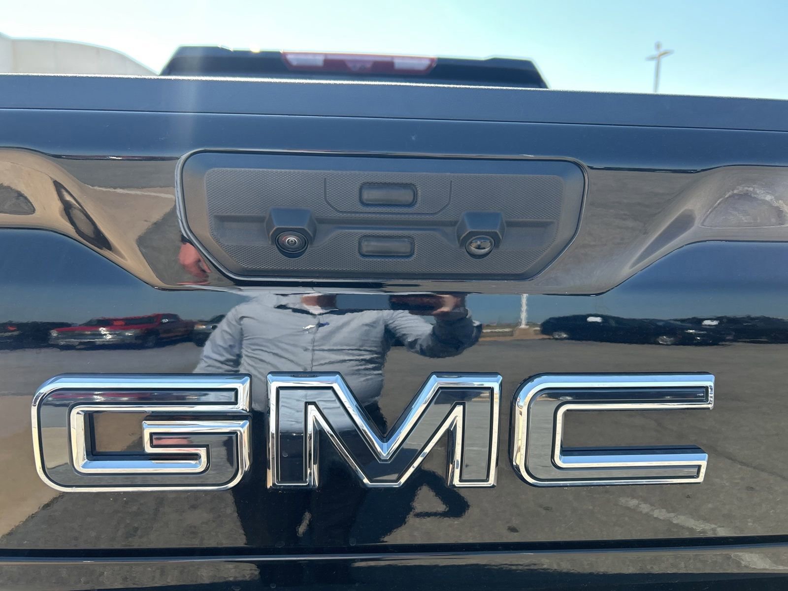 Used 2025 GMC Sierra 1500 Denali Ultimate AWD/4WD image 10