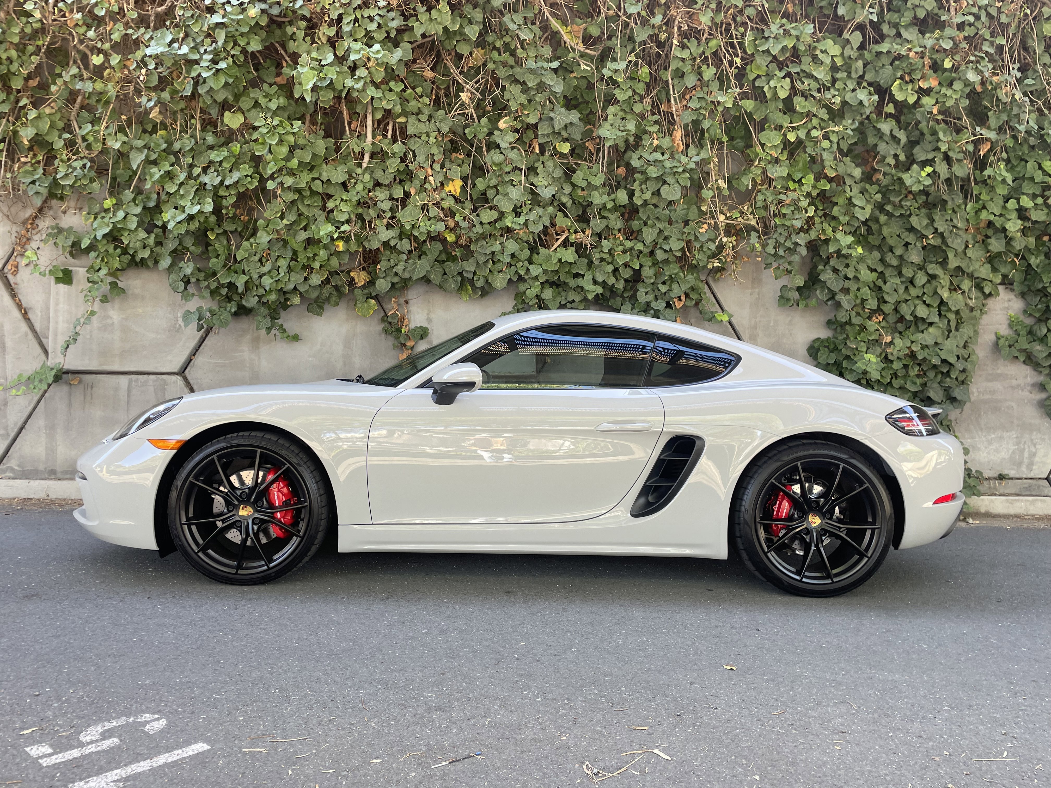 Used 2022 Porsche 718 Cayman S