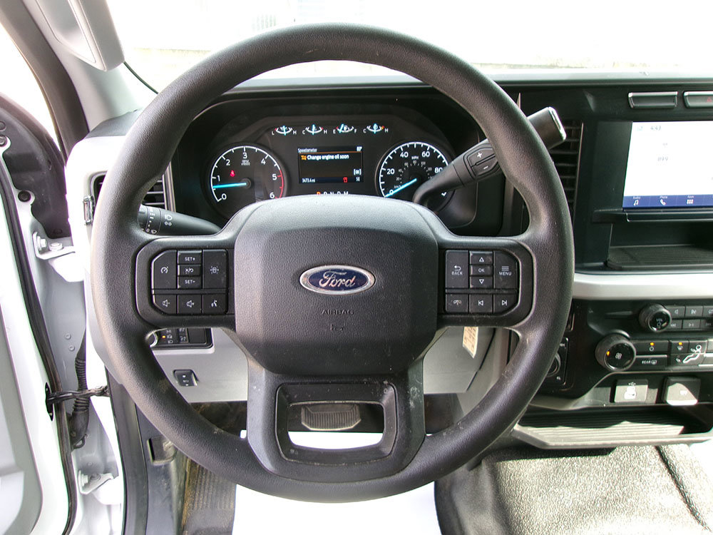 Used 2024 Ford F450 XLT w/ XLT Value Package image 17