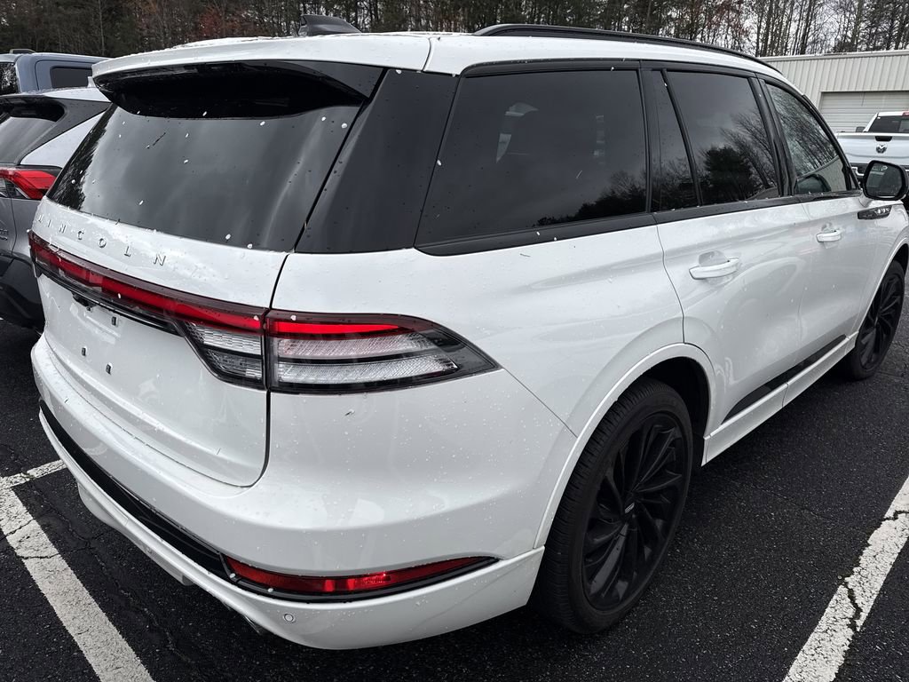 Used 2025 Lincoln Aviator Reserve w/ Equipment Group 201A image 20