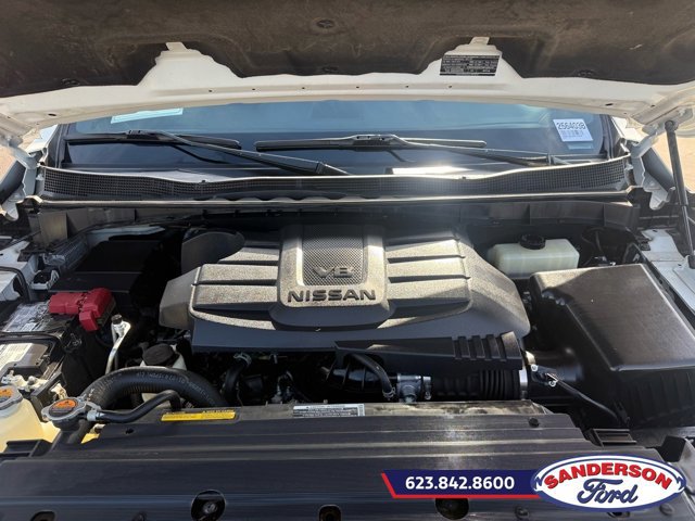 Used 2021 Nissan Titan PRO-4X w/ Pro-4x Convenience Package image 16