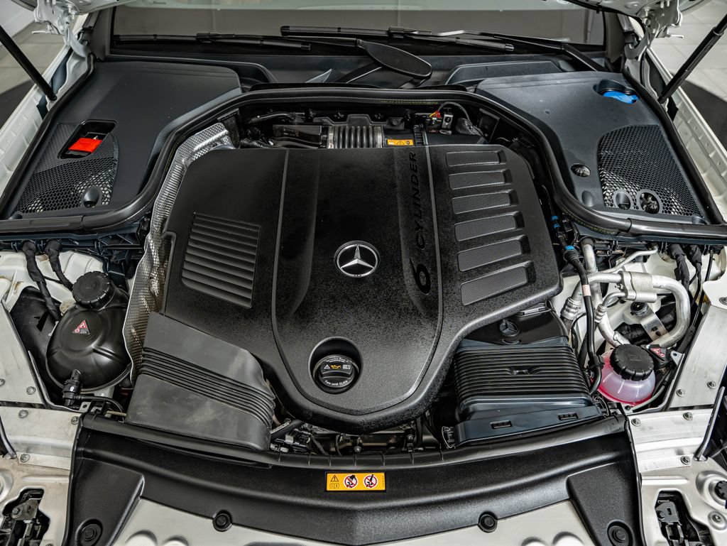 Certified 2023 Mercedes-Benz E 450 4MATIC Sedan image 40