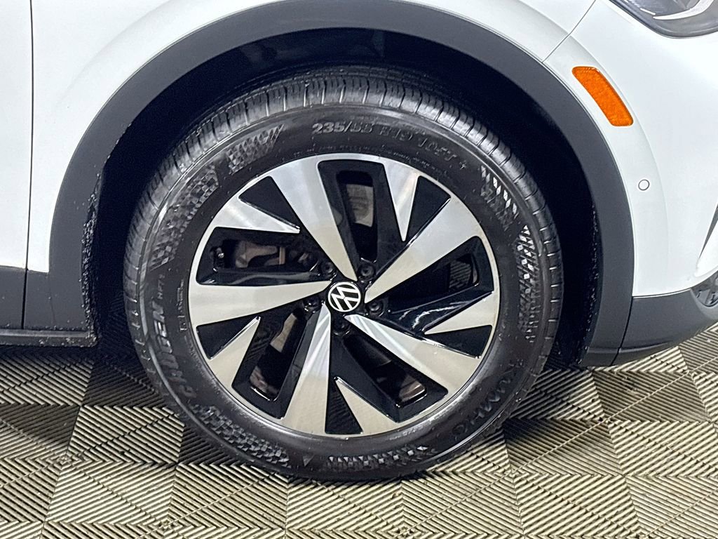 Certified 2023 Volkswagen ID.4 Pro image 24