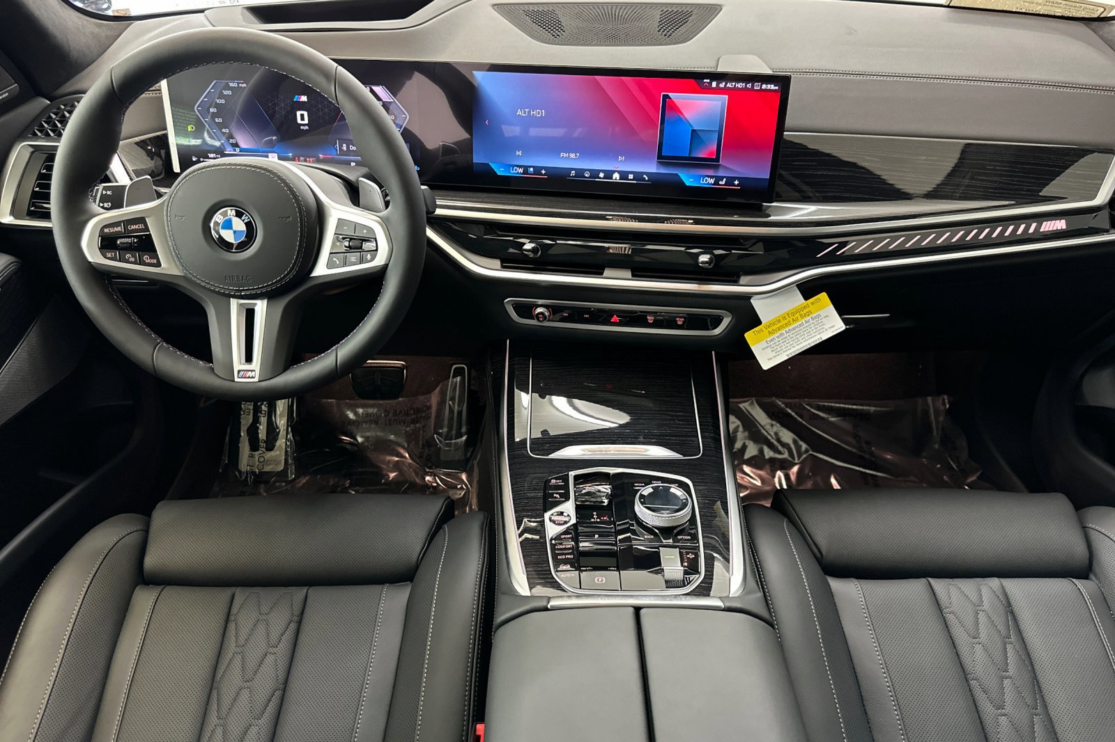 New 2026 BMW X7 M60i w/ Executive Package image 25