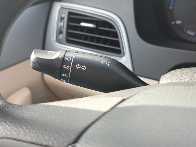 Used 2016 Hyundai Sonata SE image 35