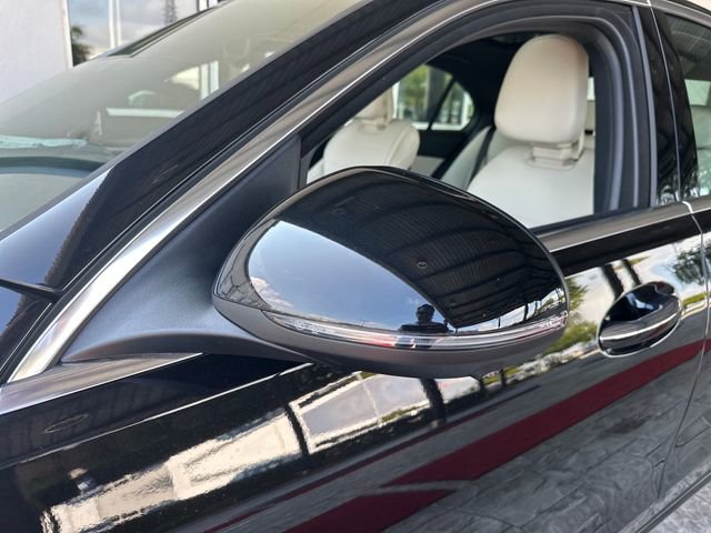 Certified 2025 Mercedes-Benz C 300 Sedan image 11