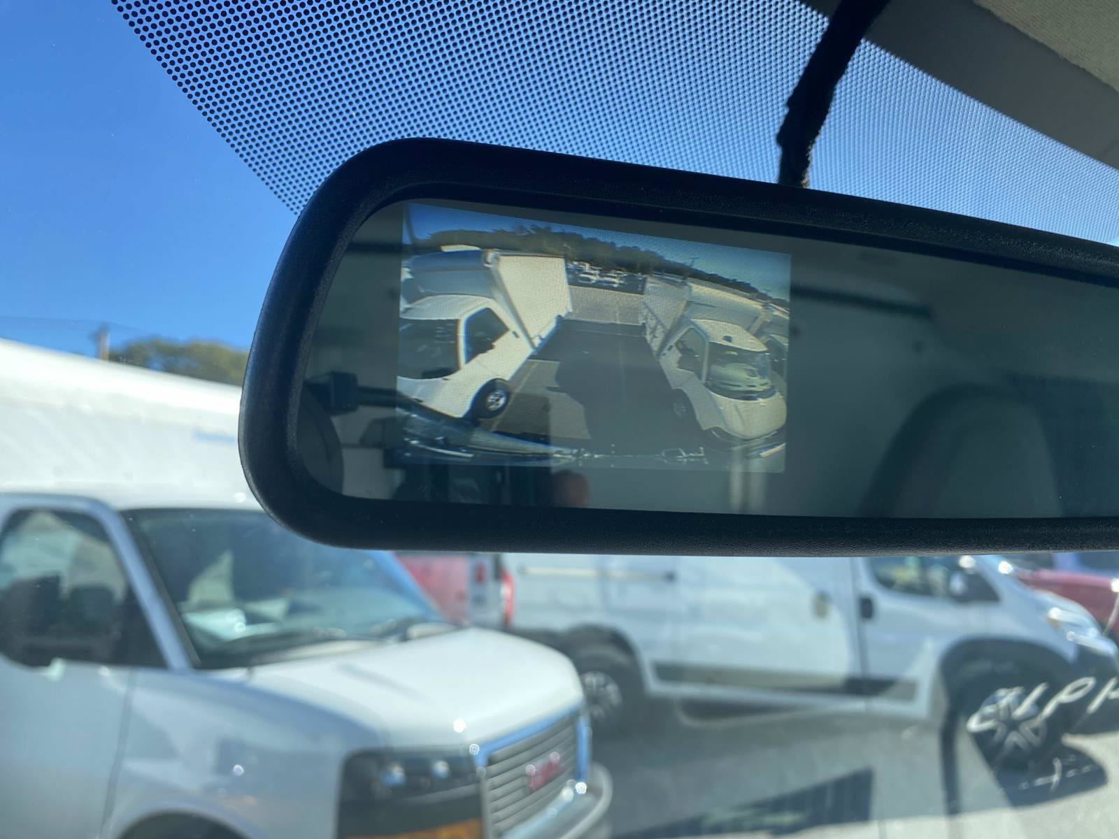 New 2023 GMC Savana 3500 w/ Power Convenience Package RWD image 16