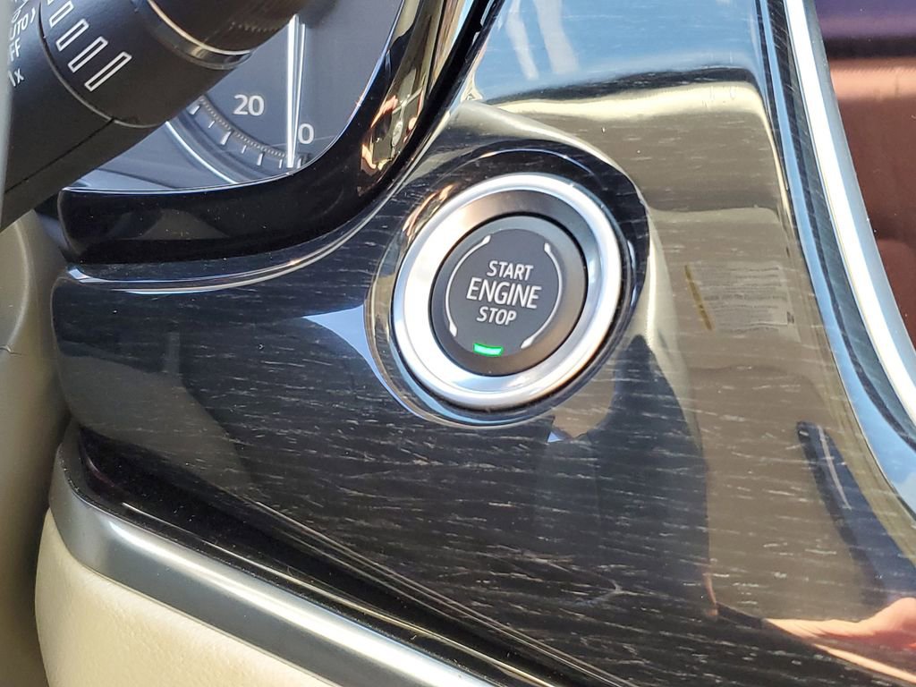 Certified 2024 Cadillac XT6 Premium Luxury w/ Technology Package image 18