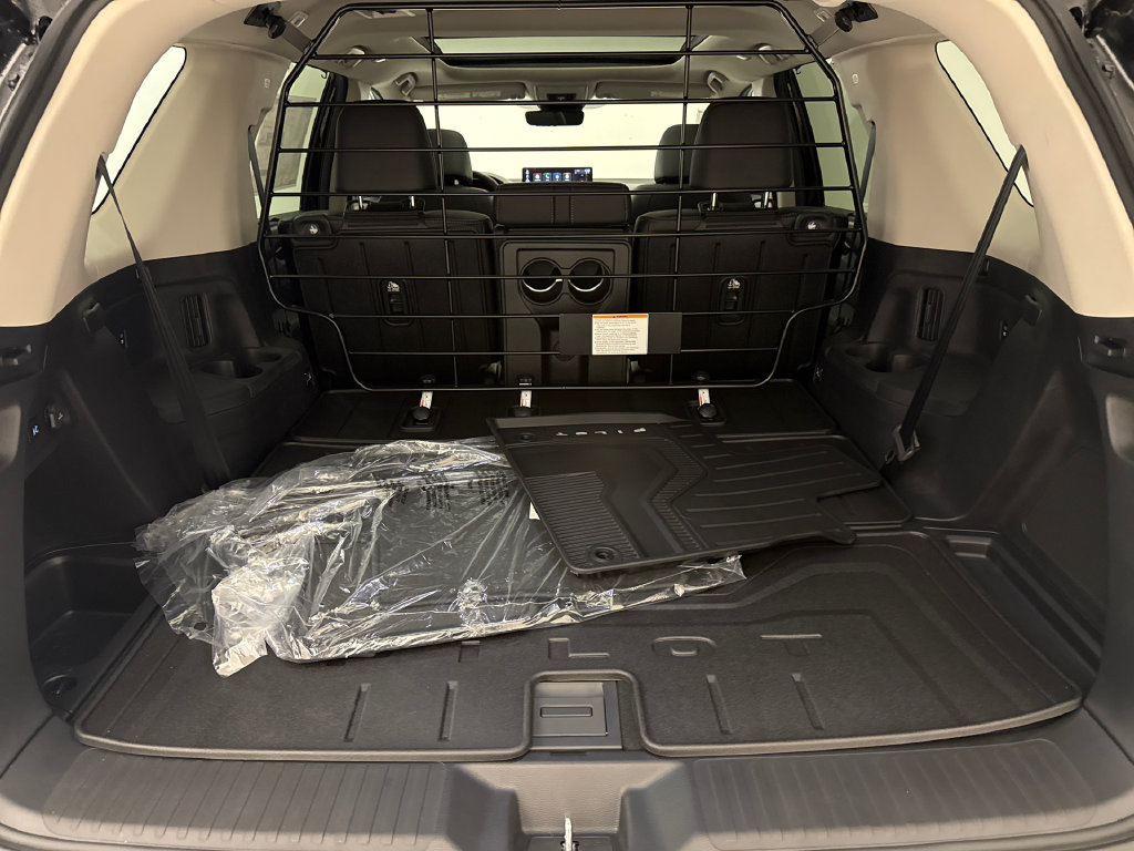 New 2026 Honda Pilot Touring image 11