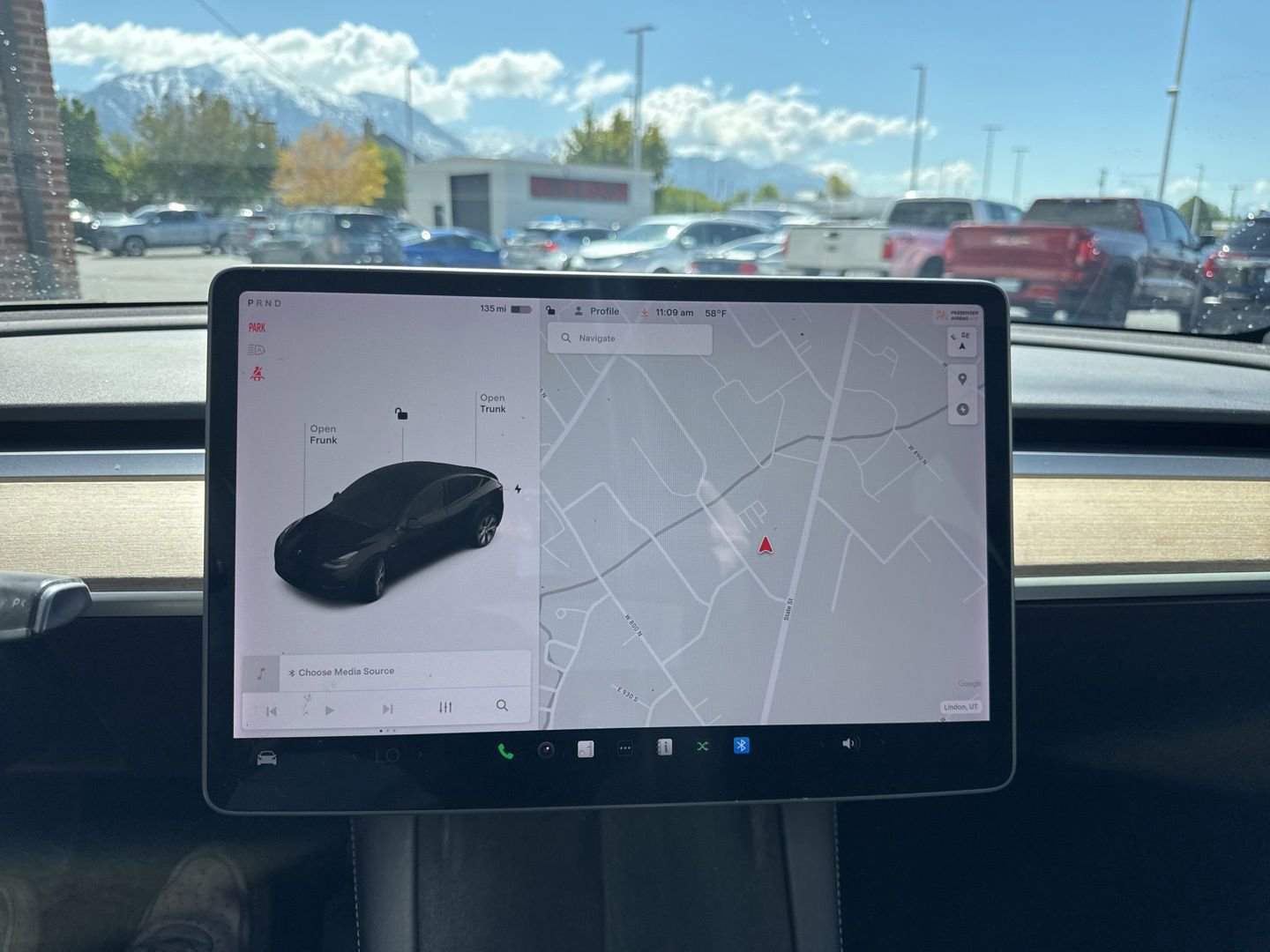 Used 2022 Tesla Model Y Long Range AWD/4WD image 22