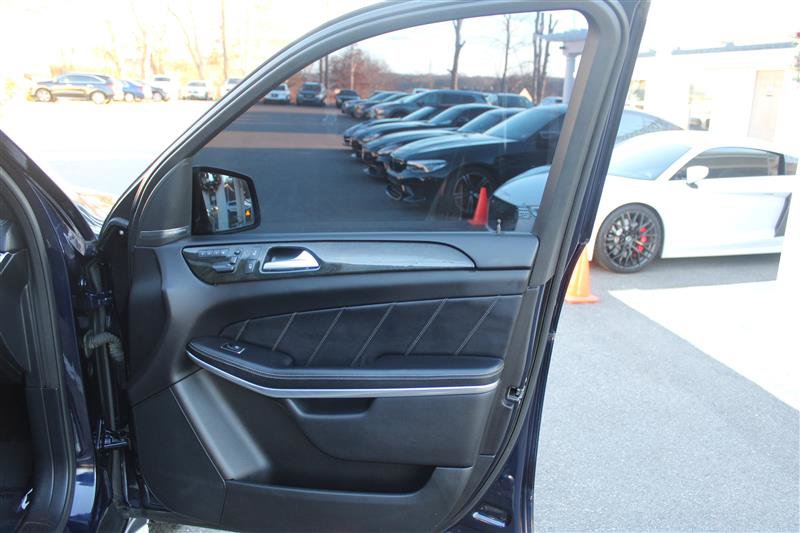 Used 2014 Mercedes-Benz GL 550 GL 550 image 13