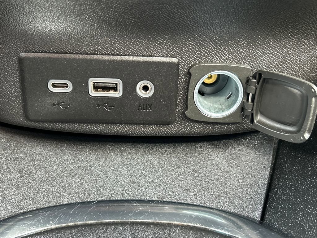 Used 2024 Chevrolet Malibu LT image 14