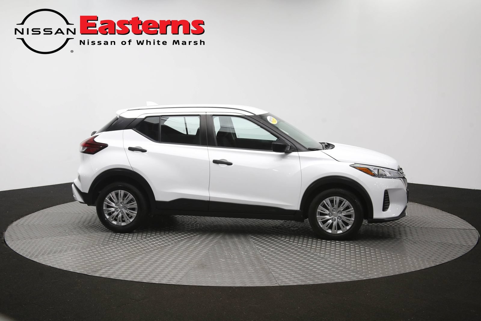 Used 2023 Nissan Kicks S FWD image 48