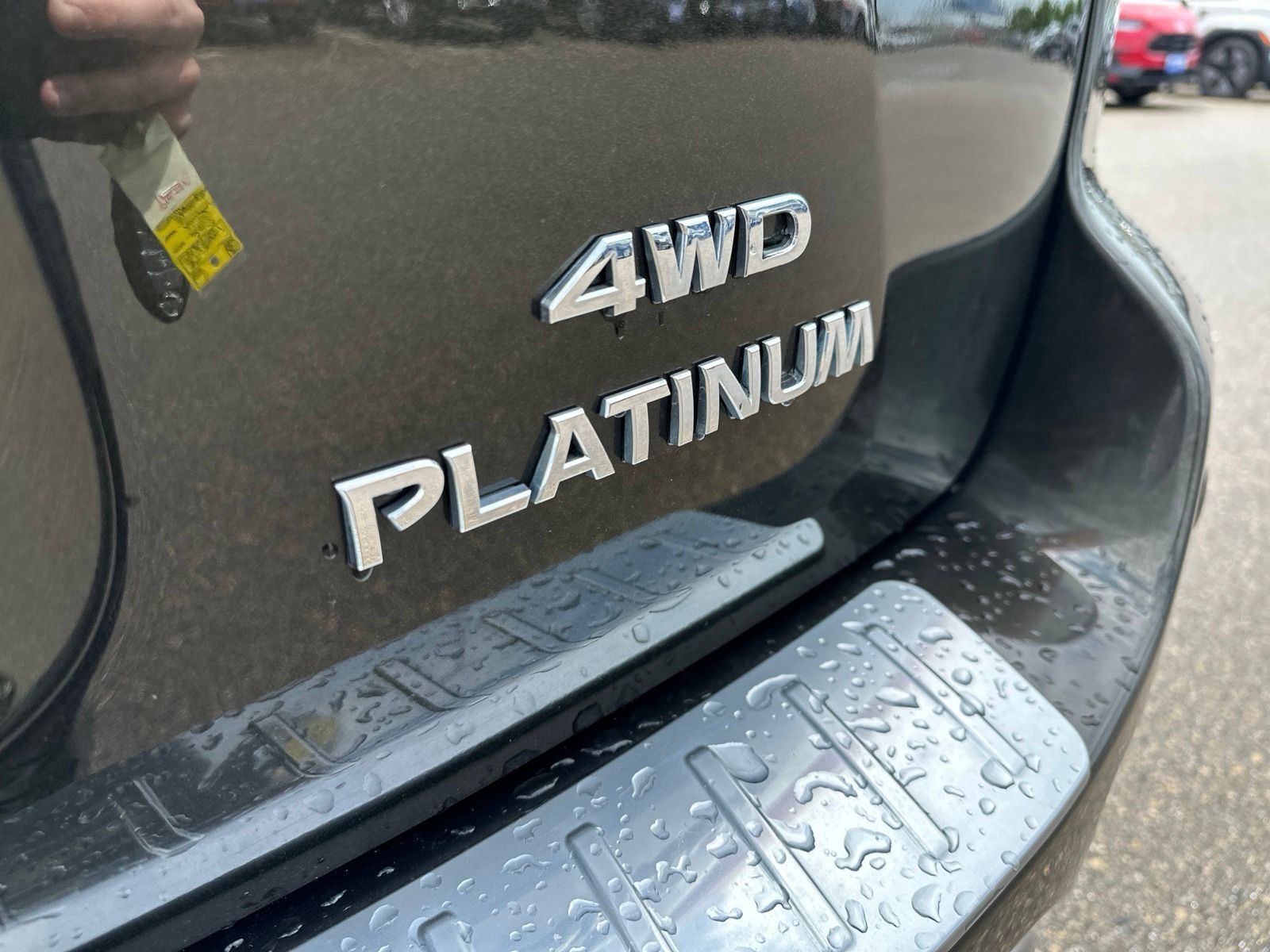 Used 2017 Nissan Pathfinder Platinum AWD/4WD image 5