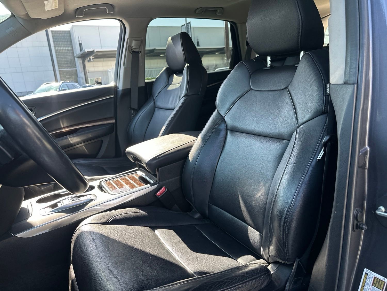 Used 2020 Acura MDX FWD image 9