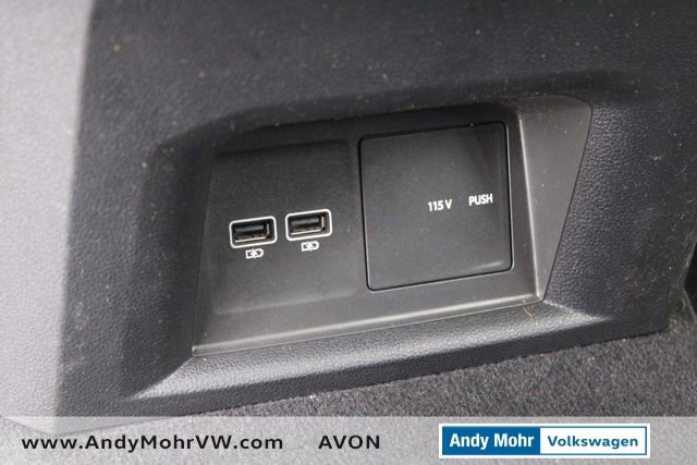 Used 2020 Volkswagen Atlas Cross Sport SE w/ Towing Package image 29
