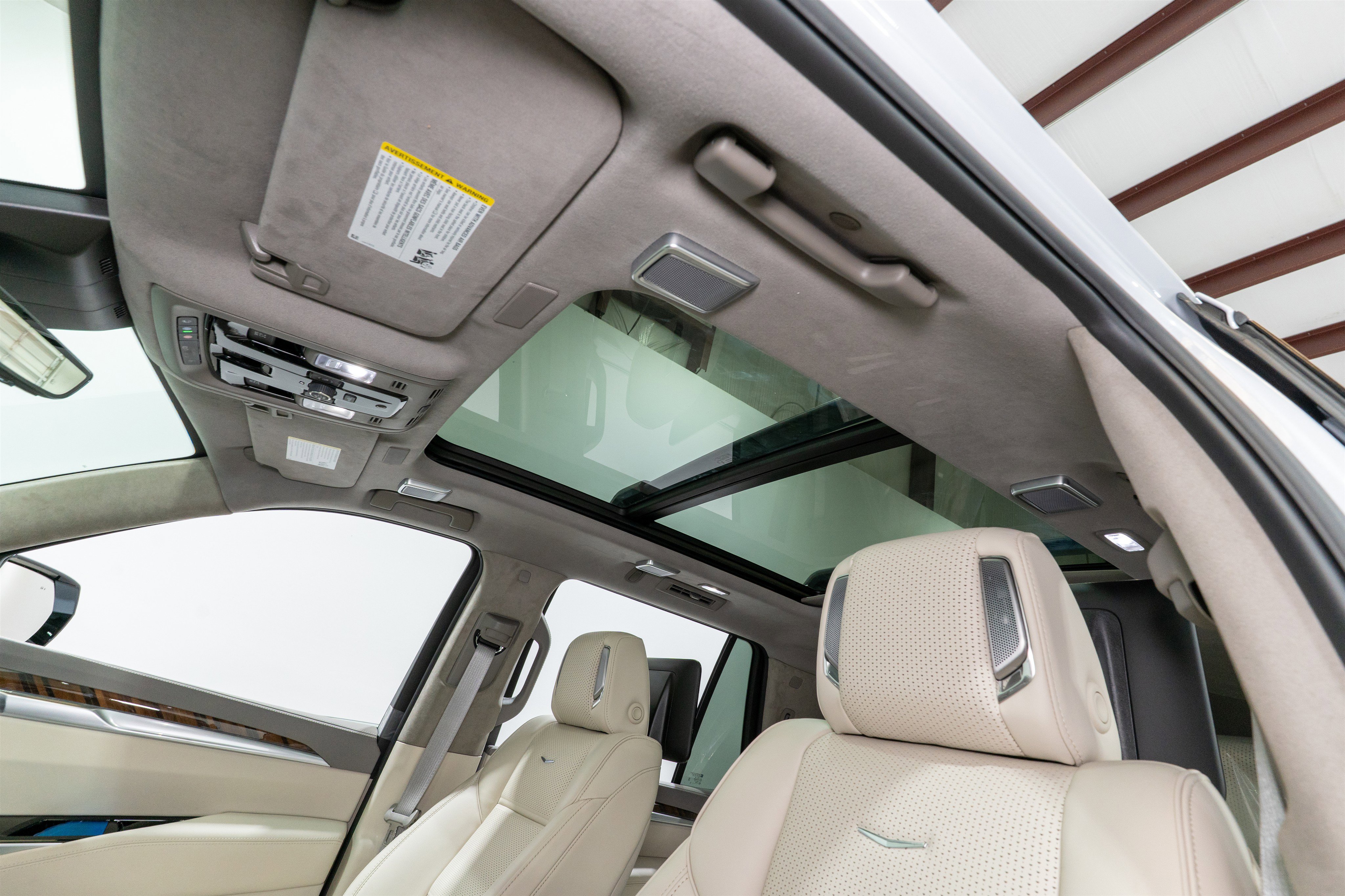 Used 2026 Cadillac Escalade Platinum Sport AWD/4WD image 18