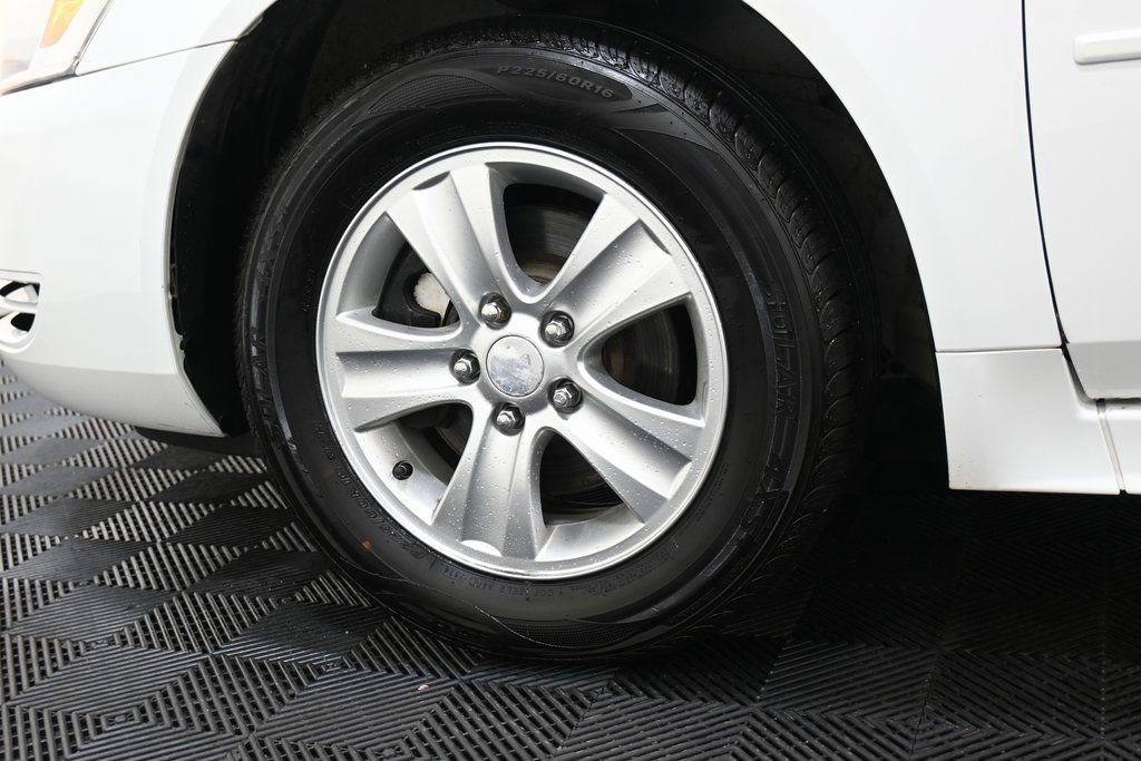 Used 2014 Chevrolet Impala Limited LS image 27
