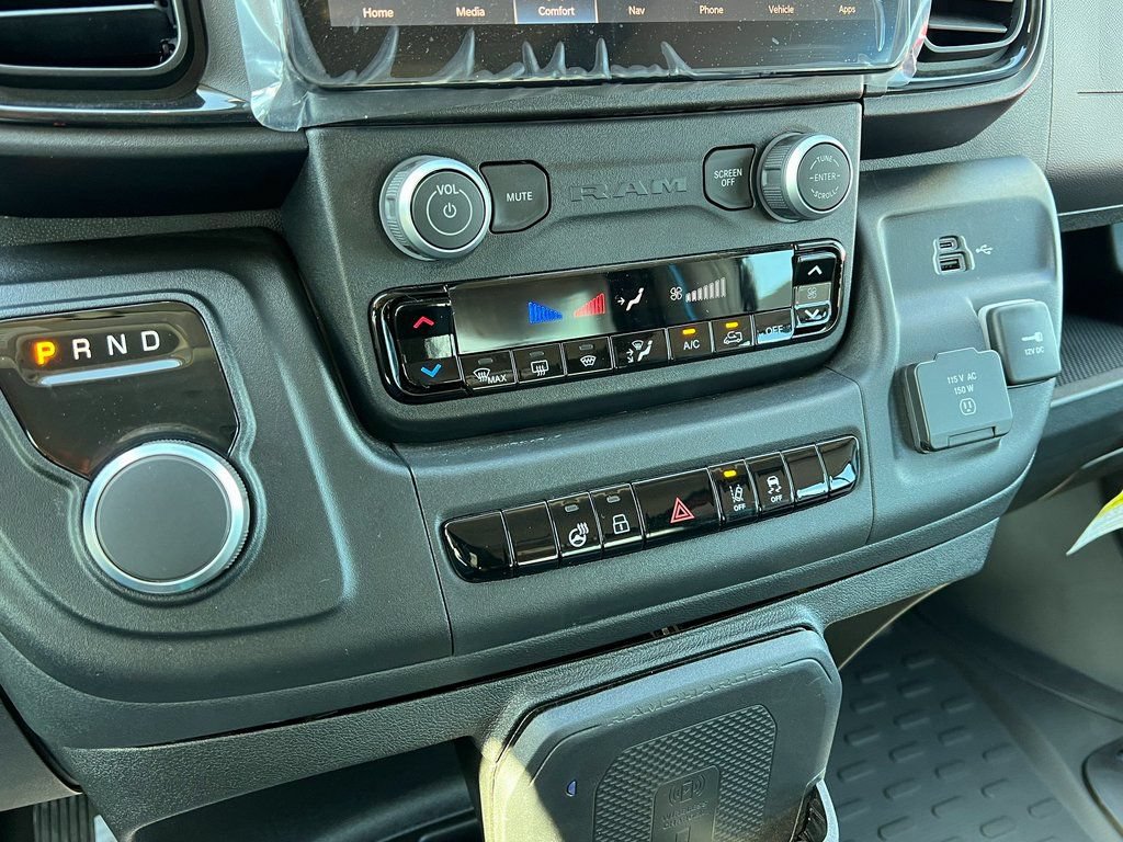 New 2024 RAM ProMaster 3500 w/ Delivery Van Package FWD image 22