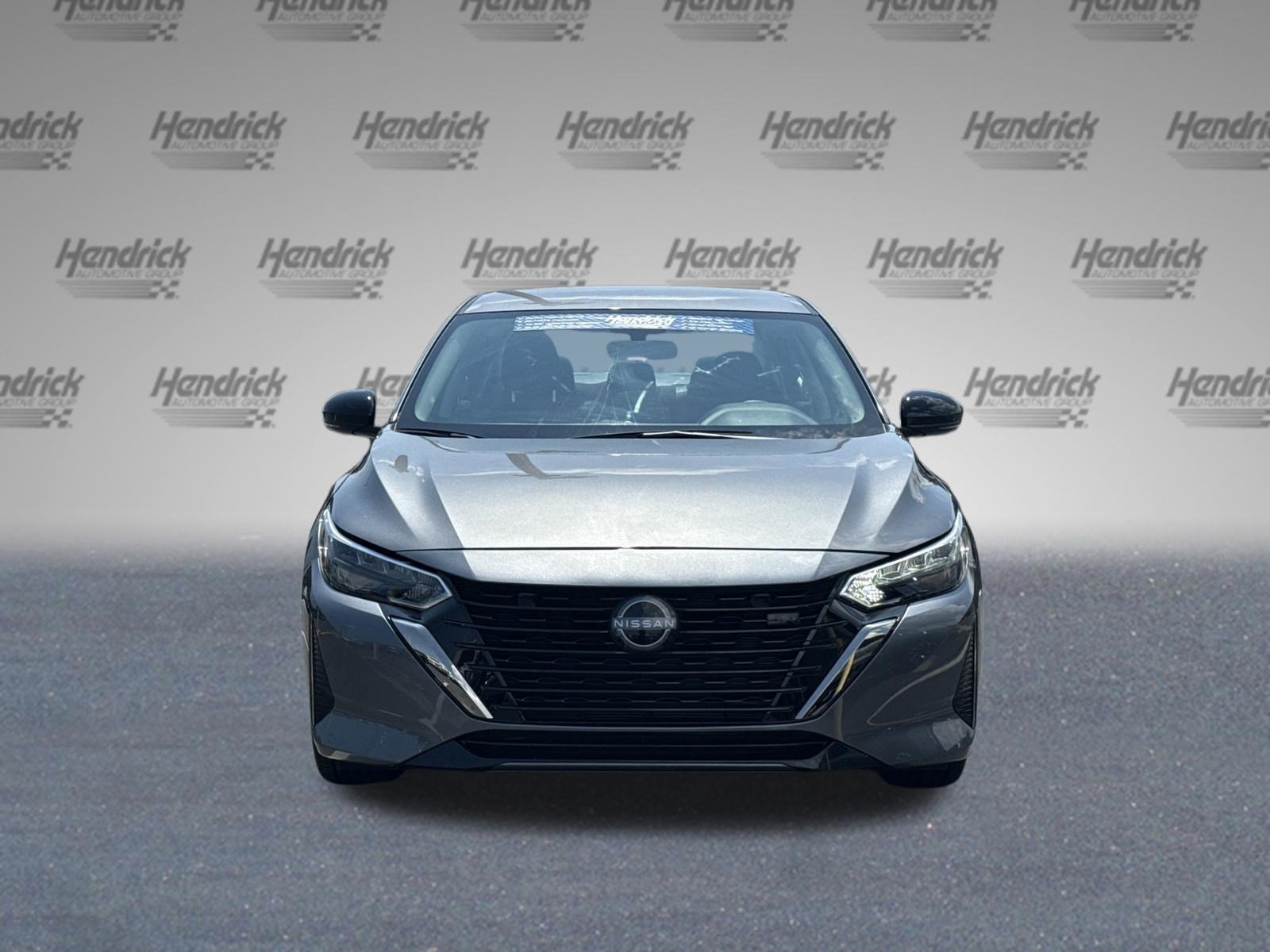 Used 2025 Nissan Sentra SR FWD image 3