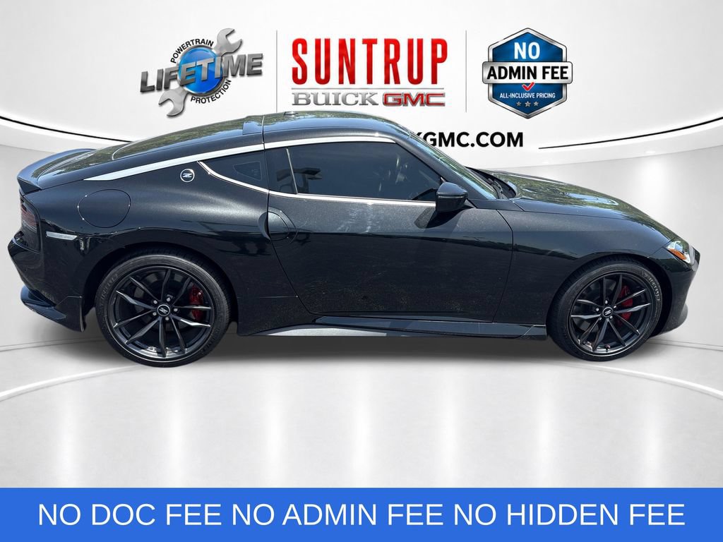 Used 2024 Nissan Z Performance w/ Floor Mat Package RWD image 7