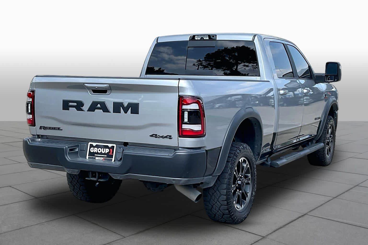 Used 2024 RAM 2500 Rebel AWD/4WD image 13
