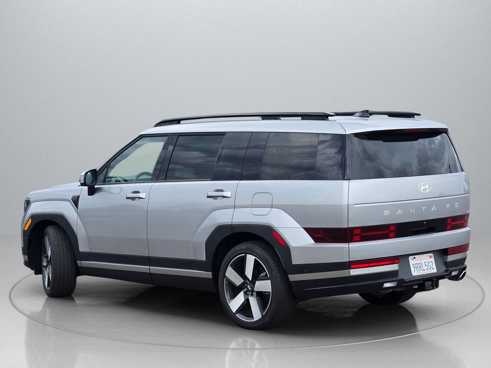 Used 2025 Hyundai Santa Fe Limited image 5