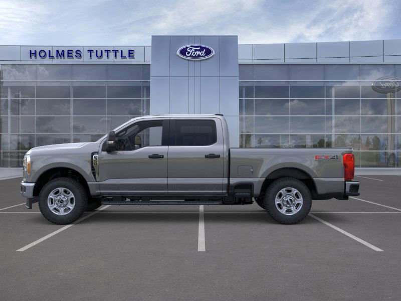 New 2026 Ford F350 XLT w/ FX4 Off-Road Package image 3