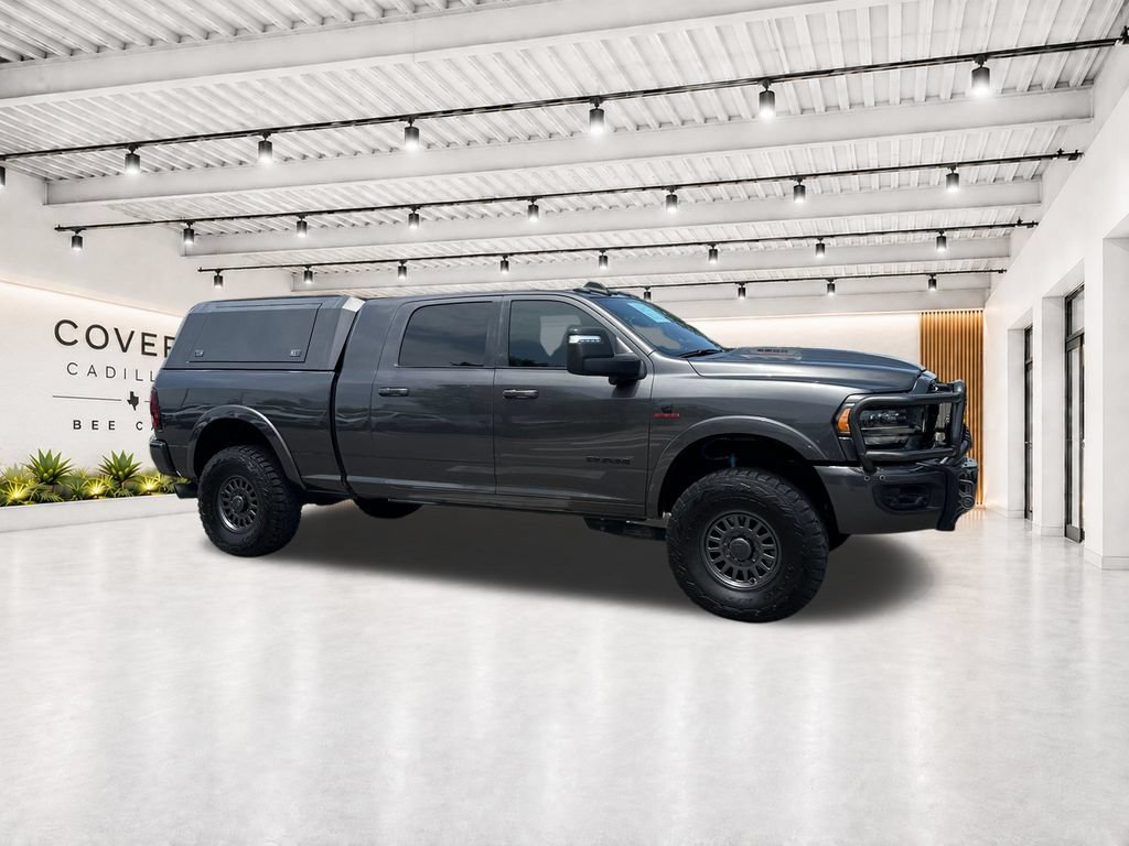 Used 2024 RAM 3500 Limited AWD/4WD image 12