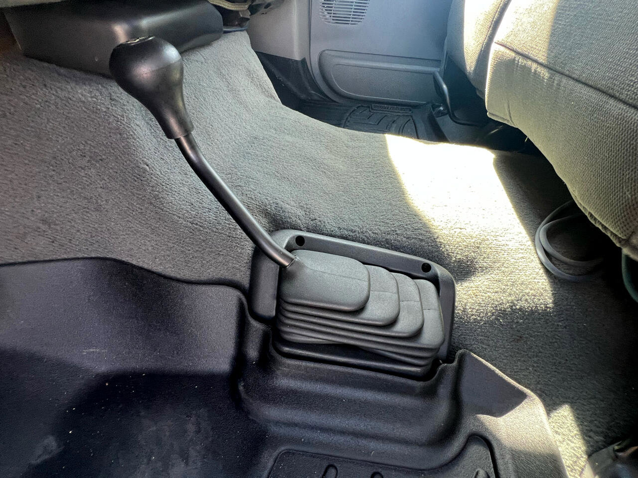 Used 2003 Ford F250 XL image 48