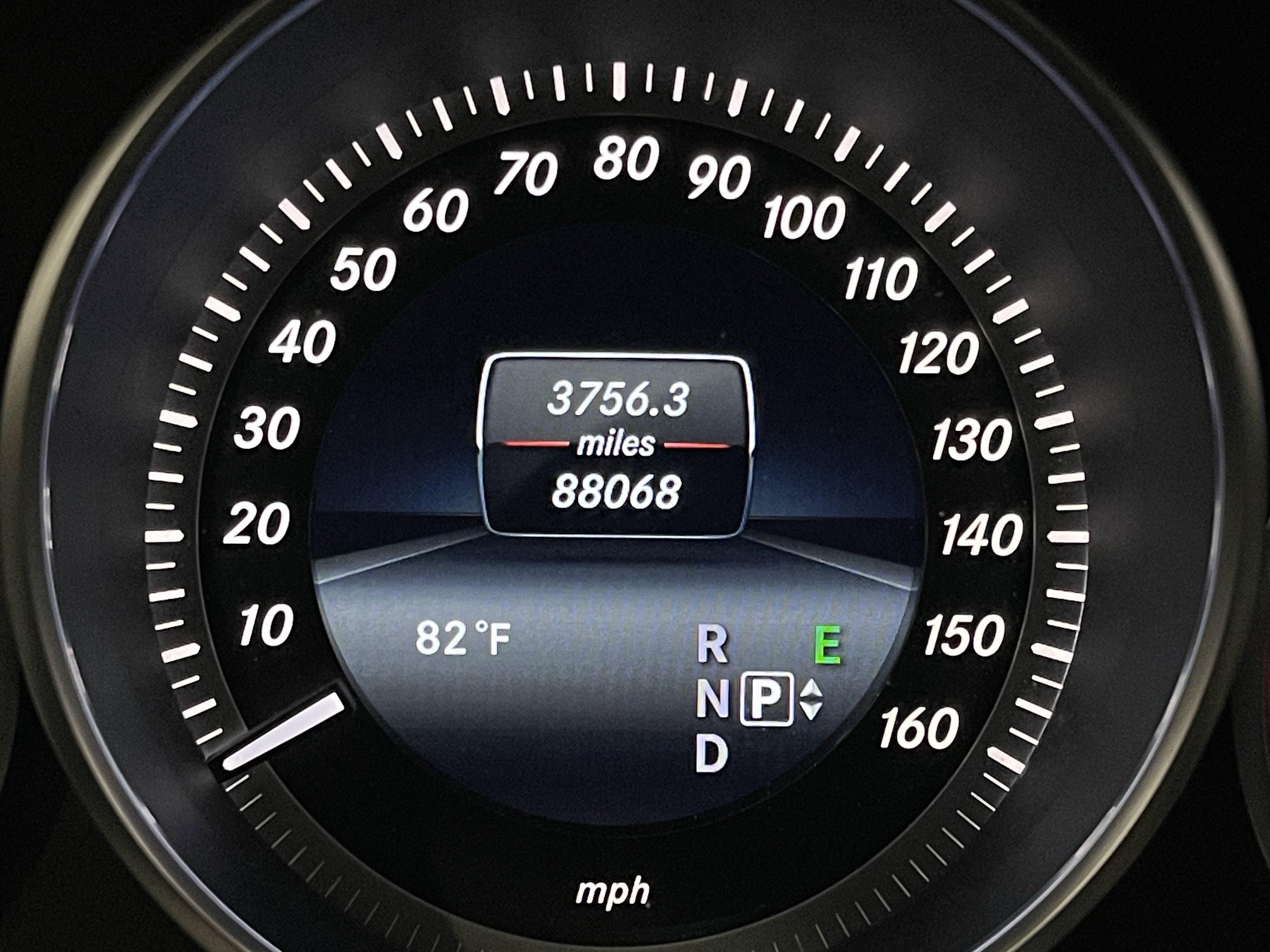 Used 2015 Mercedes-Benz E 350 4MATIC Sedan image 21