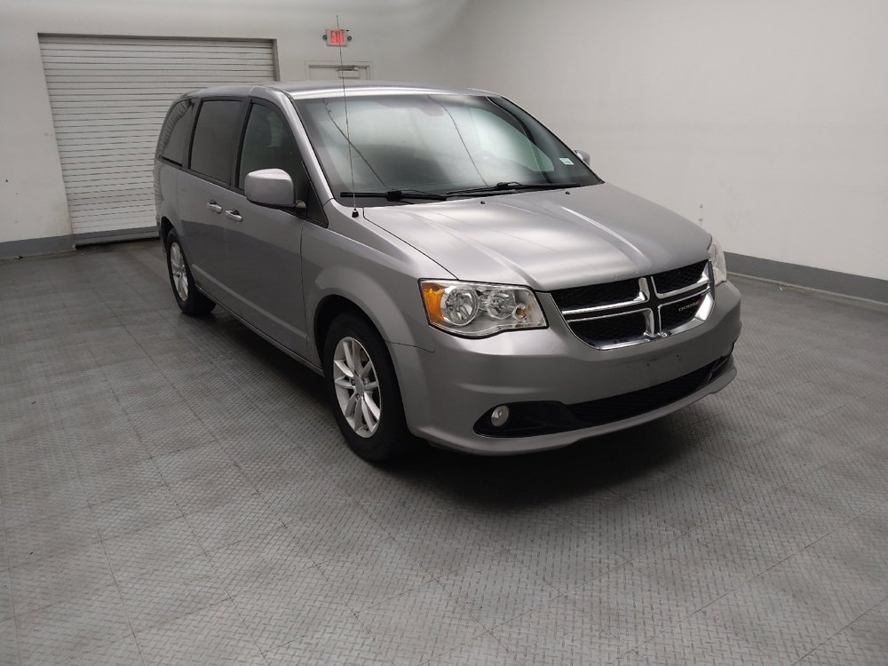 Used 2020 Dodge Grand Caravan SE FWD image 13