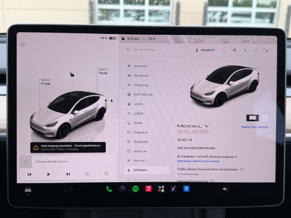 Used 2024 Tesla Model Y Performance AWD/4WD image 23