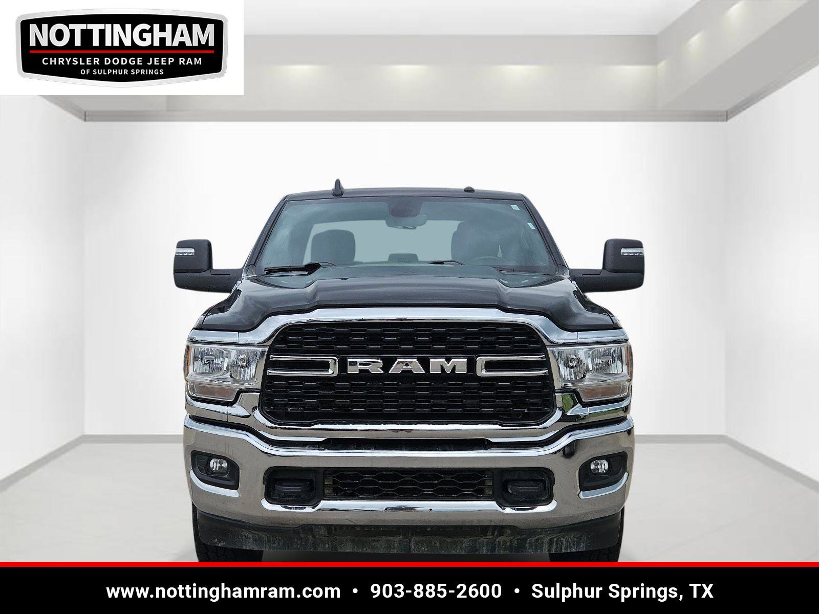 Used 2024 RAM 2500 Big Horn AWD/4WD image 2