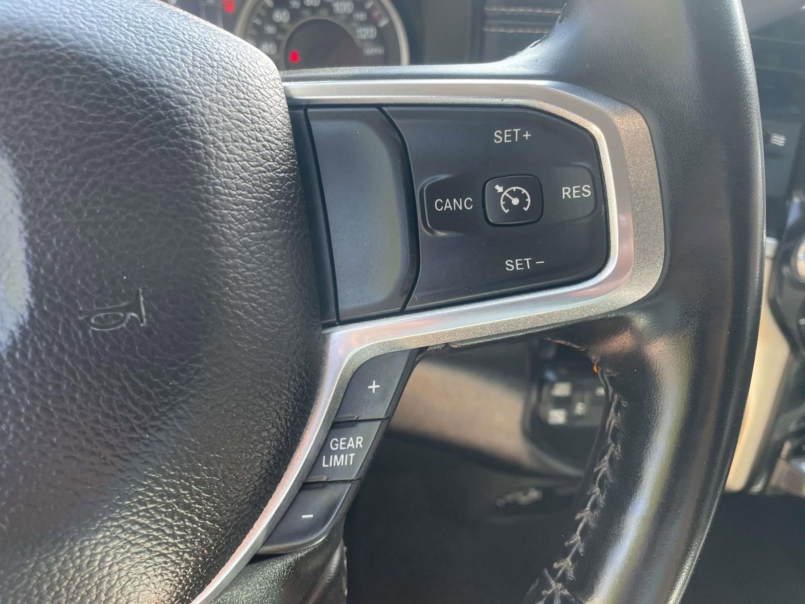 Used 2024 RAM 2500 Laramie image 25