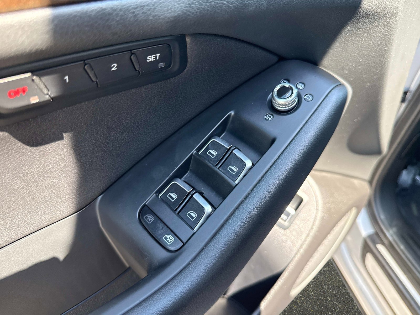 Used 2016 Audi Q5 2.0T Premium Plus w/ Technology Package image 17